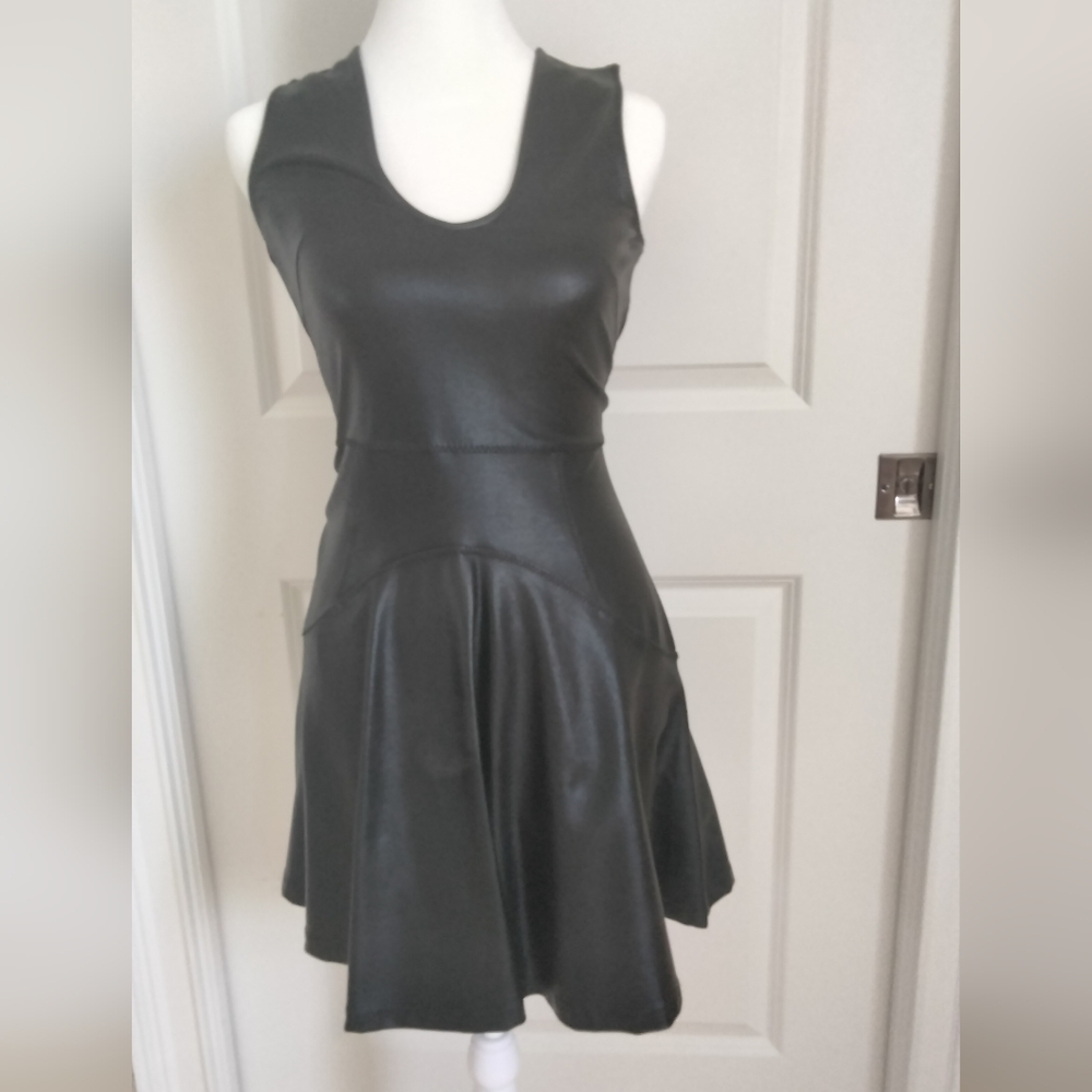 French connection sz 6 faux leather sexy dress